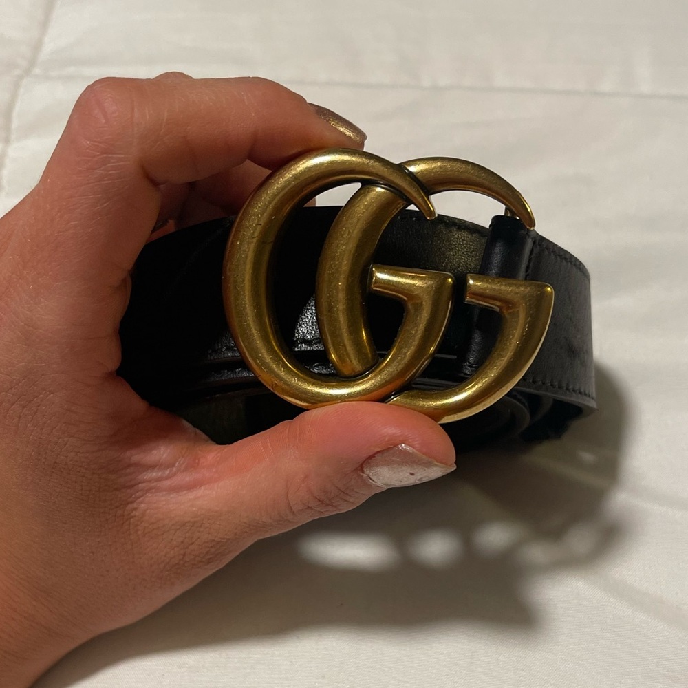 Gucci - Black Leather Belt with Gold Buckle